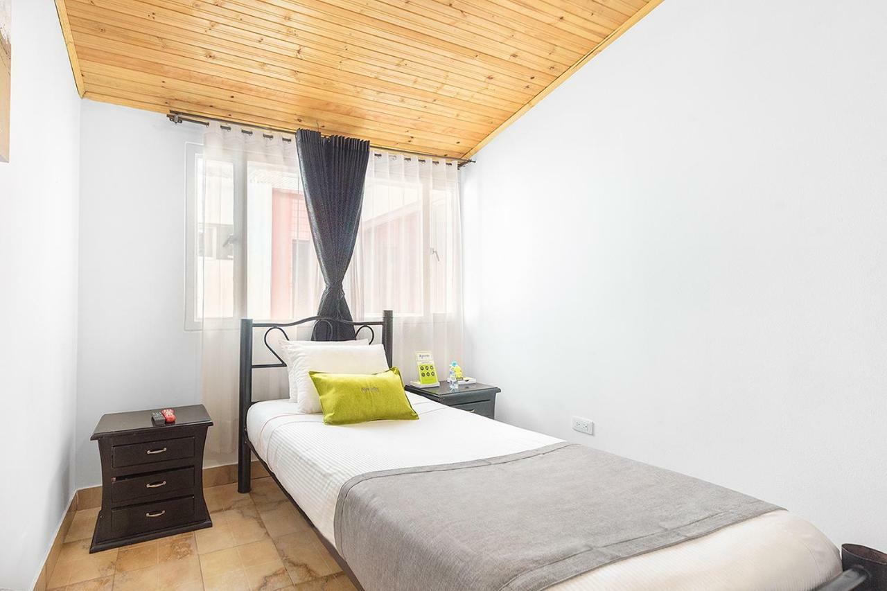Hotel Casa Normandia Bogotá Eksteriør bilde
