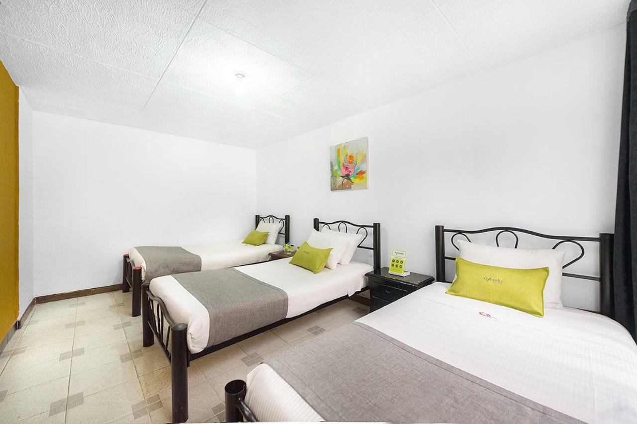 Hotel Casa Normandia Bogotá Eksteriør bilde